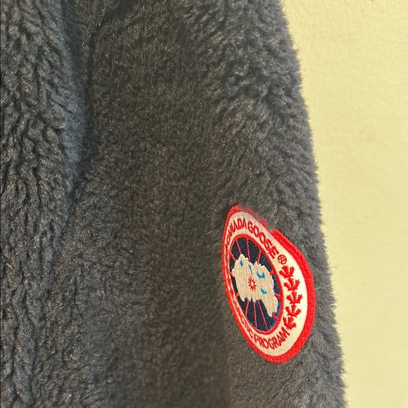 Canada Goose Kelowna Fleece Jacket - Picture 3 of 7